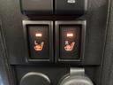 【シートヒーター】寒い冬にはシートをじんわり温めてくれてドライブも快適。エアコンの暖房よりも早く頭ってくれるので重宝しますよ♪