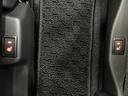 【シートヒーター】寒い冬にはシートをじんわり温めてくれてドライブも快適。エアコンの暖房よりも早く頭ってくれるので重宝しますよ♪