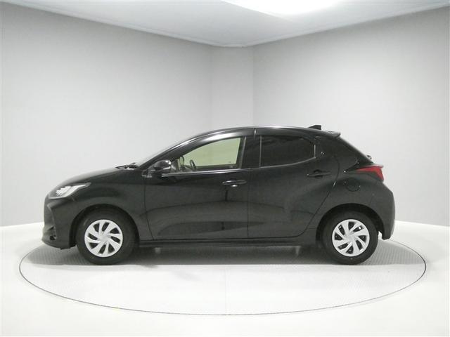 ヤリス ハイブリッドＧ　セーフティセンス　ディスプレイオーディオ　ＬＥＤヘッドライト　リアスポイラー　バックモニター　ＥＴＣ　スマートキー　ＣＤ／ＤＶＤ再生付き　シート素材モケット　オートエアコン　クルーズコントロール（2枚目）