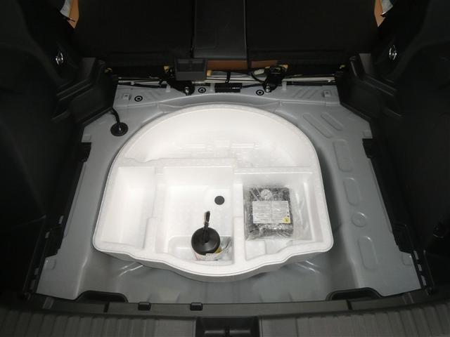 ヤリスクロス ハイブリッドZ アドベンチャー セーフティセンス ドラレコ付き LEDヘッドライト リアスポイラー バックモニター ワンオーナー車 スマートキー 純正アルミホイール ディスプレイオーディオ パワーシート オートエアコン(21枚目)