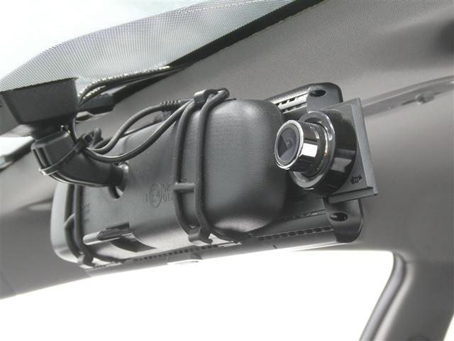 ウィッシュ １．８Ｓ　フルセグ　メモリーナビ　ＤＶＤ再生　バックカメラ　ＥＴＣ　ドラレコ　ＨＩＤヘッドライト　乗車定員７人　３列シート（12枚目）