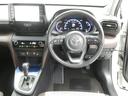 ヤリスクロス Ｚ　セーフティセンス　ドラレコ付き　ＬＥＤヘッドライト　リアスポイラー　バックモニター　ＥＴＣ　ワンオーナー車　スマートキー　純正アルミホイール　ＣＤ／ＤＶＤ再生付き　フルセグメモリーナビ（4枚目）
