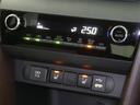 ヤリスクロス Ｚ　セーフティセンス　ドラレコ付き　ＬＥＤヘッドライト　リアスポイラー　バックモニター　ＥＴＣ　ワンオーナー車　スマートキー　純正アルミホイール　ＣＤ／ＤＶＤ再生付き　フルセグメモリーナビ（8枚目）