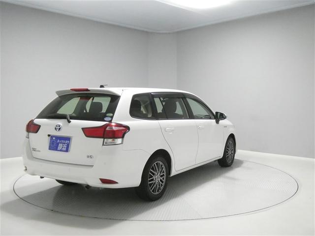 カローラフィールダー ハイブリッド　ＥＸ　セーフティセンス　ドラレコ付き　ＣＤ再生付き　リアスポイラー　社外アルミホイール　ＥＴＣ　バックモニター　スマートキー　メモリーナビ　シート素材モケット　オートエアコン　アイドリングストップ（3枚目）