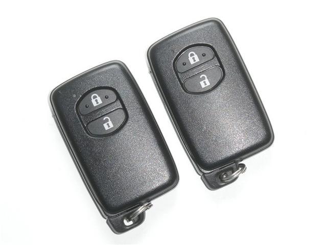 アクア Ｇソフトレザーセレクション　セーフティセンス　ドラレコ付き　合成皮革シート　ＬＥＤヘッドライト　バックモニター　ＥＴＣ　スマートキー　リアスポイラー　純正アルミホイール　ＣＤ／ＤＶＤ再生付き　フルセグメモリーナビ　オートエアコン（21枚目）