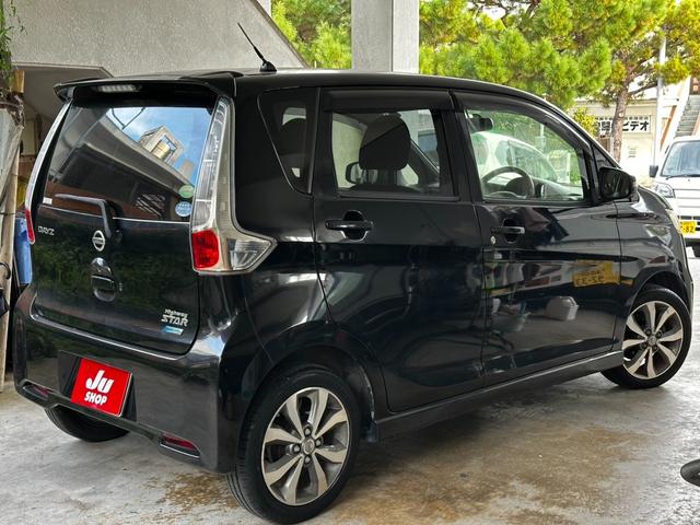 デイズ ハイウェイスター　Ｇ　アラウンドビューモニター　ナビ　ＴＶ　Ｂｌｕｅｔｏｏｔｈ　バックカメラ　純正アルミ　ＨＩＤライト　フォグランプ　スマートキー　プッシュスタート　無事故車　車検付きＲ９／５　アイドリングストップ（5枚目）