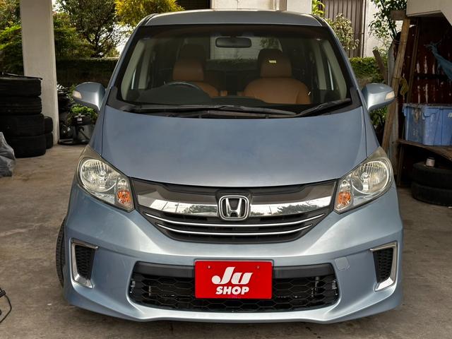 フリードハイブリッド ジャストセレクション　ホンダディーラー仕入れ　スマートキー　ＴＶ　ナビ　Ｂｌｕｅｔｏｏｔｈ　ＥＴＣ　バックカメラ　純正アルミ　両側パワースライド　ＨＩＤライト　アイドリングストップ　無事故車