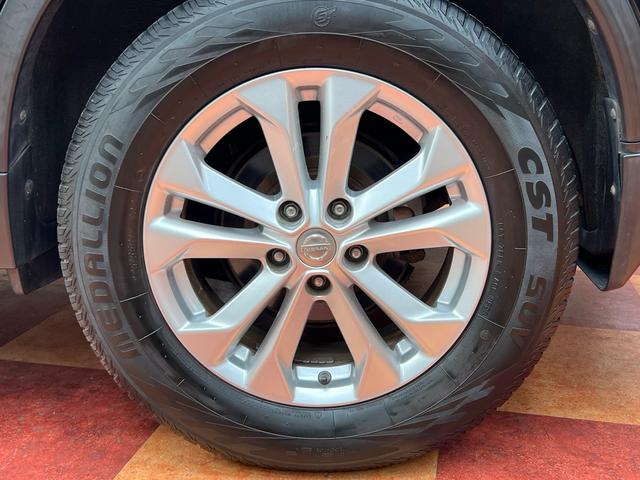 エクストレイル ２０Ｘｔｔ　エマージェンシーブレーキパッケージ　●ワンオーナー車両●純正ナビ●パワーバックドア●全方位カメラ●バックカメラ●フォグランプ●カプロンシート●クリアランスソナー●クルーズコントロール●Ｂｌｕｅｔｏｏｔｈ●ＣＤ●ラジオ●ＴＶ●ＥＴＣ（14枚目）