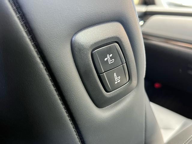 クラウンハイブリッド RSアドバンス ●ムーンルーフ●デジタルインナーミラー●TOM'Sカーボンステアリング●20インチフォージド●RSRサス●ツインディスプレイ●ドライブレコーダー●アラウンドビューモニター●ポップアップディスプレイ(28枚目)