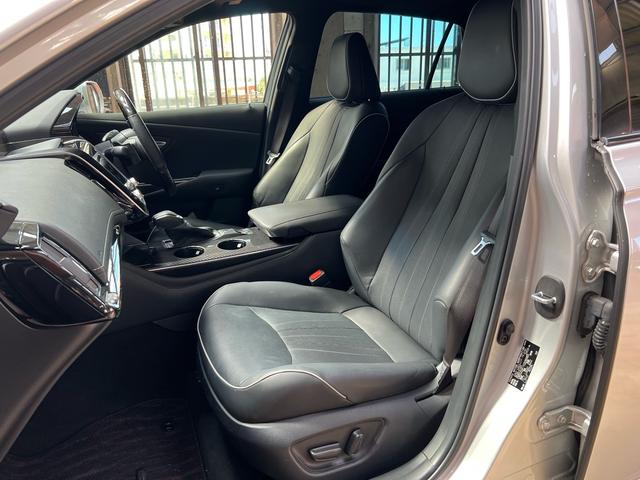 クラウンハイブリッド RSアドバンス ●ムーンルーフ●デジタルインナーミラー●TOM'Sカーボンステアリング●20インチフォージド●RSRサス●ツインディスプレイ●ドライブレコーダー●アラウンドビューモニター●ポップアップディスプレイ(35枚目)