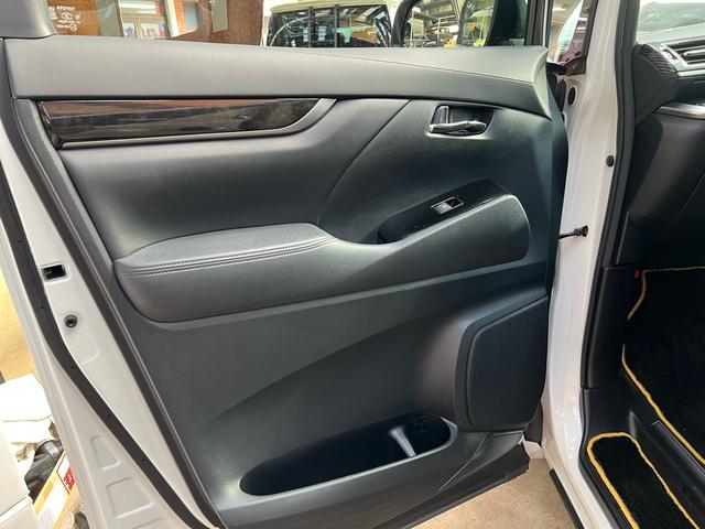 ヴェルファイア 2.5Z Aエディション ゴールデンアイズ ●特別仕様車●ワンオーナー車両●モデリスタエアロ●アルパイン11型ナビ●両側パワースライドドア●パワーゲート●ハーフレザーシート●LEDヘッドライト●バックカメラ●Bluetooth●TV●ETC(30枚目)