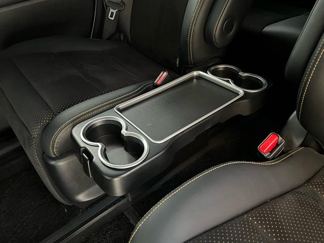 ヴェルファイア 2.5Z Aエディション ゴールデンアイズ ●特別仕様車●ワンオーナー車両●モデリスタエアロ●アルパイン11型ナビ●両側パワースライドドア●パワーゲート●ハーフレザーシート●LEDヘッドライト●バックカメラ●Bluetooth●TV●ETC(42枚目)