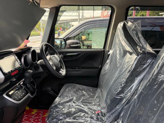 Ｎ－ＢＯＸ＋カスタム Ｇ・Ｌパッケージ　片側パワースライドドア　ナビＴＶ（5枚目）