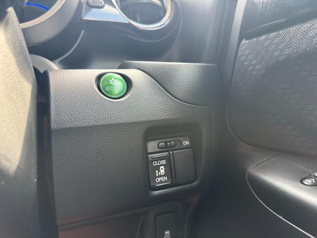 Ｎ－ＢＯＸ＋カスタム Ｇ・Ｌパッケージ　片側パワースライドドア　ナビＴＶ（9枚目）