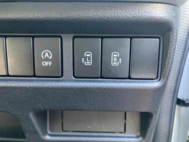 両側パワースライドドア