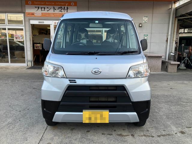 ハイゼットカーゴ スペシャルクリーン 運転席助手席エアバッグ フルフラットシート パワーステアリング 両側スライド エアコン ABS エアバッグ アイドリングストップ ビニールシートカバー(6枚目)