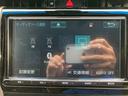 プレミアム　パワーリアゲート　Ｂモニター　オートハイビーム　フルセグＴＶ　ＬＥＤライト　半革シート　オートライト　パワーシート　スマートキー　ナビ＆ＴＶ　ＥＴＣ　横滑り防止装置　ＤＶＤ再生　アイドリングストップ（49枚目）