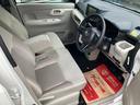Ｌ　ＳＡＩＩＩ　ｂｌｕｅｔｏｏｔｈ　ＵＳＢ入力　ＶＳＣ　ｉ－ＳＴＯＰ　盗難防止　キーレスエントリーシステム　Ｗエアバッグ　バックモニター　メンテナンスノート　ハイビームアシスト　フロントベンチシート　ドラレコ　ＤＶＤ（21枚目）