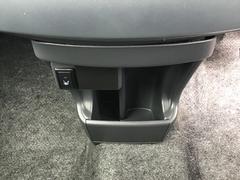 ハスラー Ｇ　レーダーブレーキサポート装着車　ＣＤ　ＵＳＢ　ラジオ 6300032A30230509W002 6