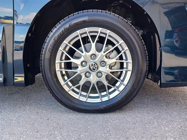 ノア ハイブリッドＳｉ　フルセグ　メモリーナビ　ＤＶＤ再生　ミュージックプレイヤー接続可　バックカメラ　衝突被害軽減システム　ＥＴＣ　両側電動スライド　ＬＥＤヘッドランプ　乗車定員７人　３列シート　記録簿（11枚目）