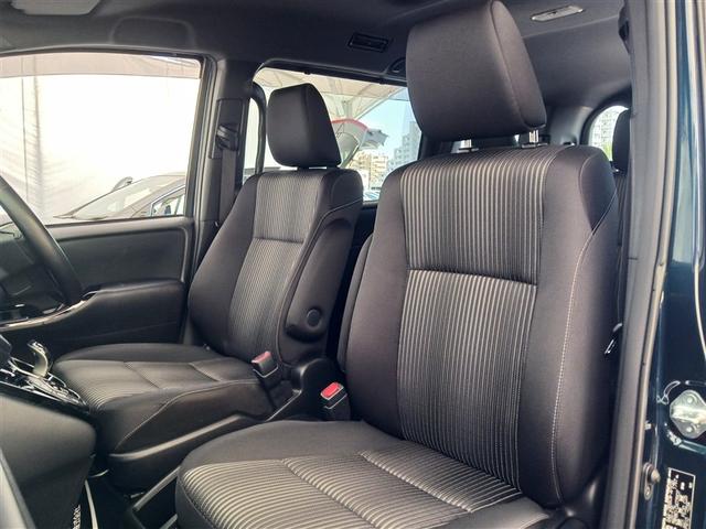 ノア ハイブリッドＳｉ　フルセグ　メモリーナビ　ＤＶＤ再生　ミュージックプレイヤー接続可　バックカメラ　衝突被害軽減システム　ＥＴＣ　両側電動スライド　ＬＥＤヘッドランプ　乗車定員７人　３列シート　記録簿（16枚目）