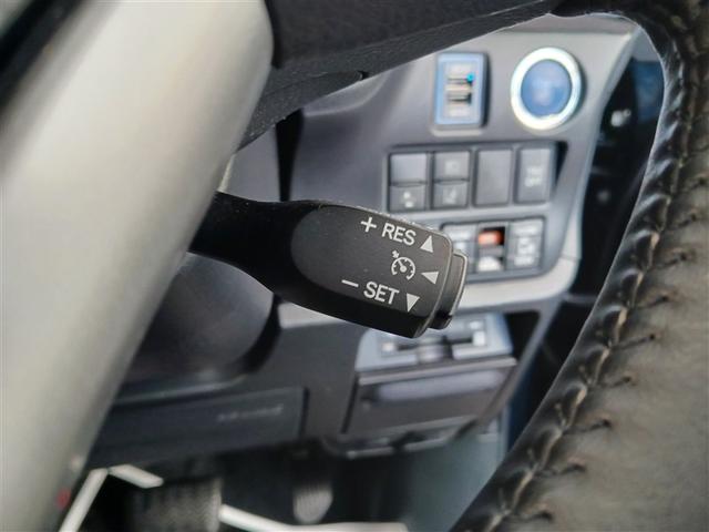 ノア ハイブリッドＳｉ　フルセグ　メモリーナビ　ＤＶＤ再生　ミュージックプレイヤー接続可　バックカメラ　衝突被害軽減システム　ＥＴＣ　両側電動スライド　ＬＥＤヘッドランプ　乗車定員７人　３列シート　記録簿（26枚目）