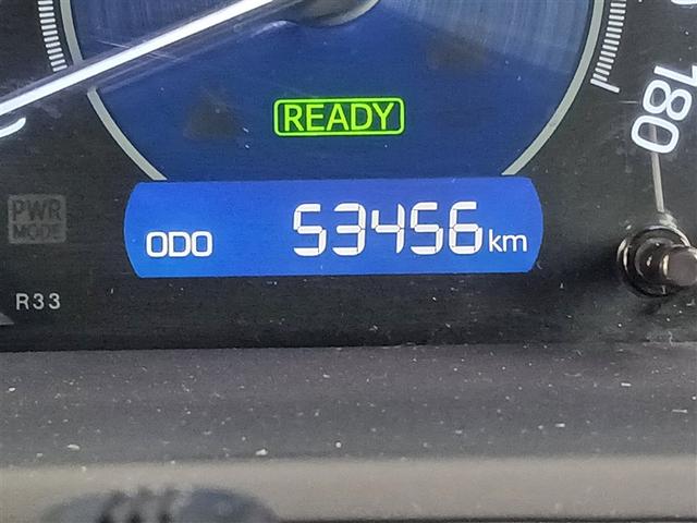 ノア ハイブリッドＳｉ　フルセグ　メモリーナビ　ＤＶＤ再生　ミュージックプレイヤー接続可　バックカメラ　衝突被害軽減システム　ＥＴＣ　両側電動スライド　ＬＥＤヘッドランプ　乗車定員７人　３列シート　記録簿（28枚目）