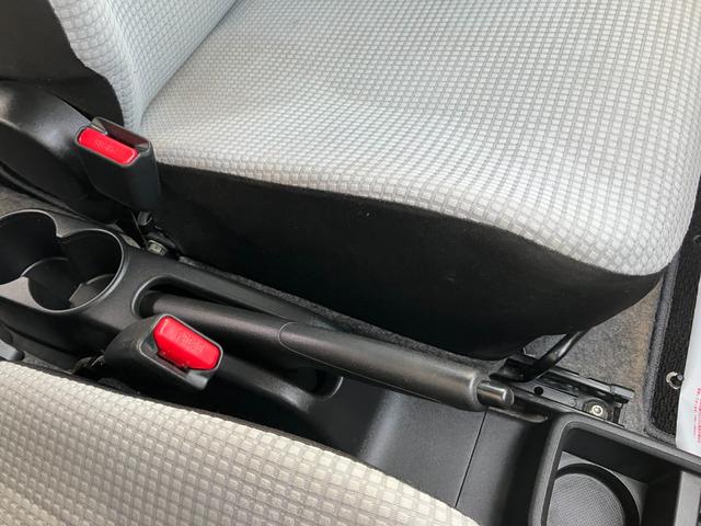 アルト L ★走行25.550km★ 自社メンテナンス車両 純正CDラジオ シートヒーター(18枚目)