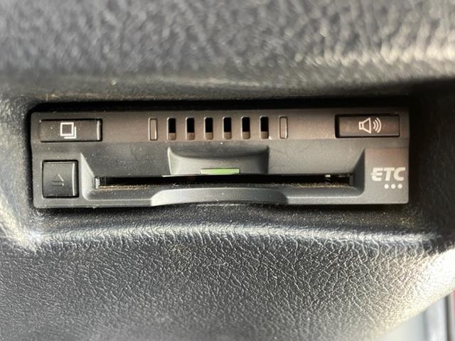 G 内地仕入車両 純正ナビ TV BT CD DVD 全方位カメラ 両側パワースライドドア ETC コーナーセンサー レーンキープアシスト 先行車発進アラーム トヨタセーフティセンス(7枚目)