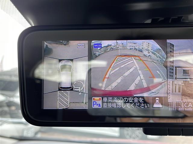 【デジタルインナーミラー】車両後方カメラの映像をミラーに映すことが出来ます。　そのため、後席に人や荷物があって後方が見えづらい場合でもしっかり視界を確保することが出来ます。／／／／