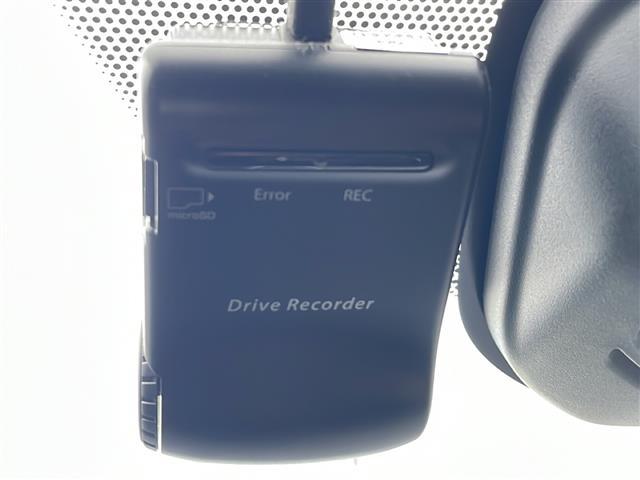 ドライブレコーダー付きなので万が一の事故した時に記録残せます！