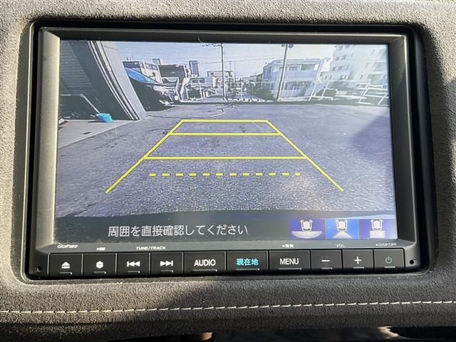 【　バックカメラ　】便利なバックカメラ装備で安全確認を頂けます。駐車が苦手な方にもオススメな便利機能です♪／／／／