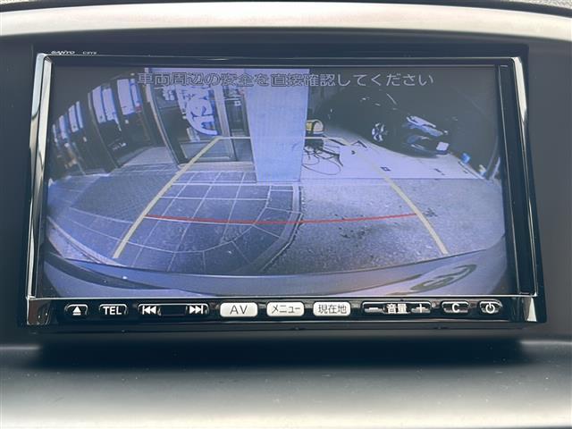 【　バックカメラ　】便利なバックカメラ装備で安全確認を頂けます。駐車が苦手な方にもオススメな便利機能です♪