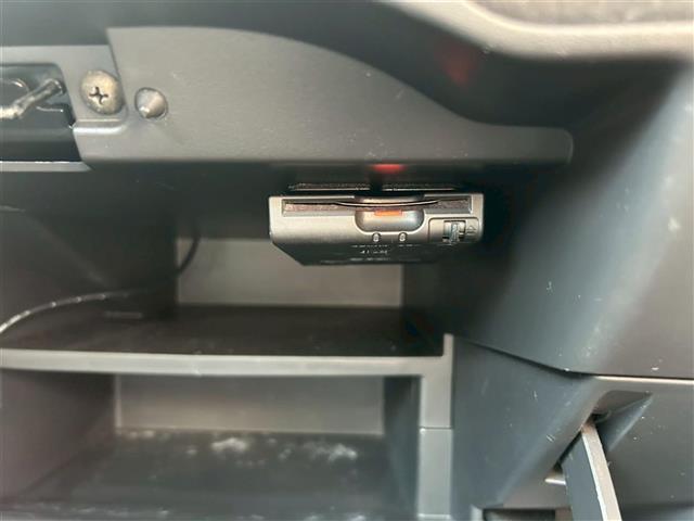 ノート ｅ－パワー　Ｘ　内地仕入　禁煙車　ナビ　フルセグＴＶ　全方位カメラ　Ｂｌｕｅｔｏｏｔｈ　ＤＶＤ　ＣＤ　ＵＳＢ　ＥＴＣ　インテリジェントミラー　ドライブレコーダー　スマートキー　プッシュスタート（13枚目）