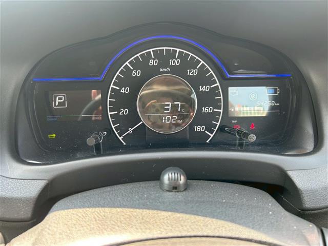 ノート ｅ－パワー　Ｘ　内地仕入　禁煙車　ナビ　フルセグＴＶ　全方位カメラ　Ｂｌｕｅｔｏｏｔｈ　ＤＶＤ　ＣＤ　ＵＳＢ　ＥＴＣ　インテリジェントミラー　ドライブレコーダー　スマートキー　プッシュスタート（15枚目）