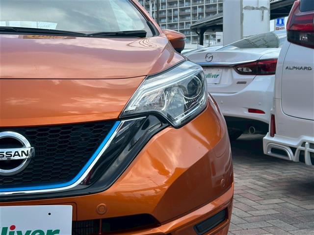 ノート ｅ－パワー　Ｘ　内地仕入　禁煙車　ナビ　フルセグＴＶ　全方位カメラ　Ｂｌｕｅｔｏｏｔｈ　ＤＶＤ　ＣＤ　ＵＳＢ　ＥＴＣ　インテリジェントミラー　ドライブレコーダー　スマートキー　プッシュスタート（30枚目）
