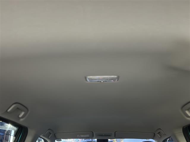 店舗にて現車の確認もいただけますので、お電話で在庫のご確認の上是非ご来店くださいませ!!!