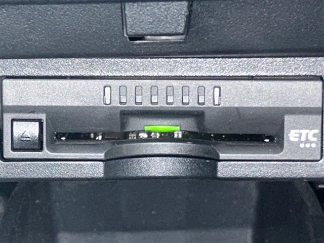 【 ETC 】今やカーライフにおける重要性はナビにも匹敵するのではないでしょうか。セットアップを行うことで利用可能になります。