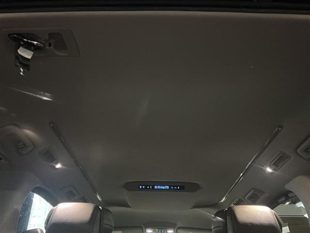 店舗にて現車の確認もいただけますので、お電話で在庫のご確認の上是非ご来店くださいませ!!!