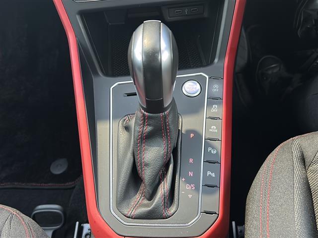 店舗にて現車の確認もいただけますので、お電話で在庫のご確認の上是非ご来店くださいませ!!!