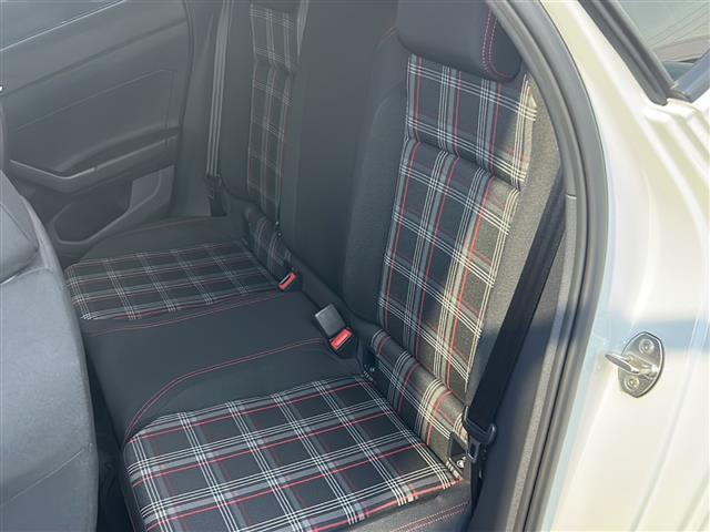 店舗にて現車の確認もいただけますので、お電話で在庫のご確認の上是非ご来店くださいませ!!!