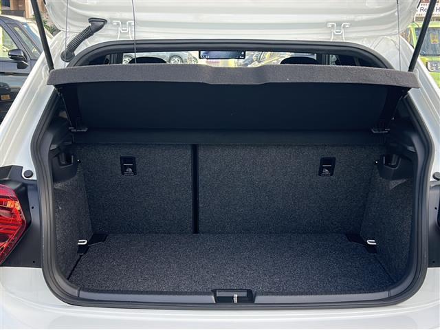 店舗にて現車の確認もいただけますので、お電話で在庫のご確認の上是非ご来店くださいませ!!!