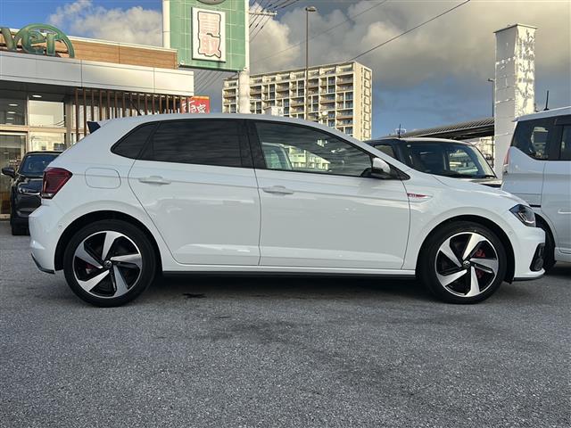 店舗にて現車の確認もいただけますので、お電話で在庫のご確認の上是非ご来店くださいませ!!!