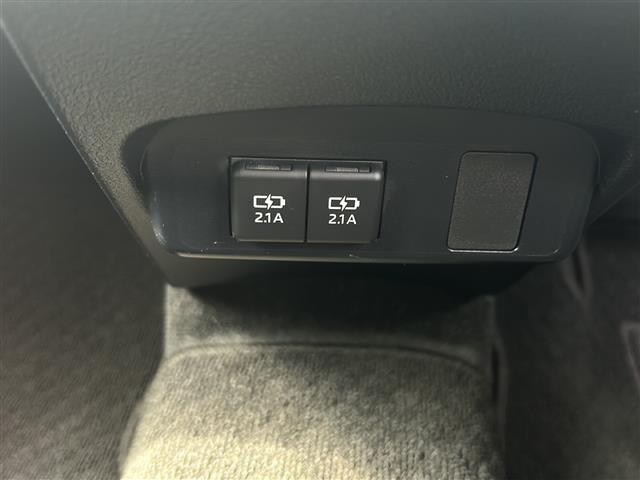 店舗にて現車の確認もいただけますので、お電話で在庫のご確認の上是非ご来店くださいませ!!!////