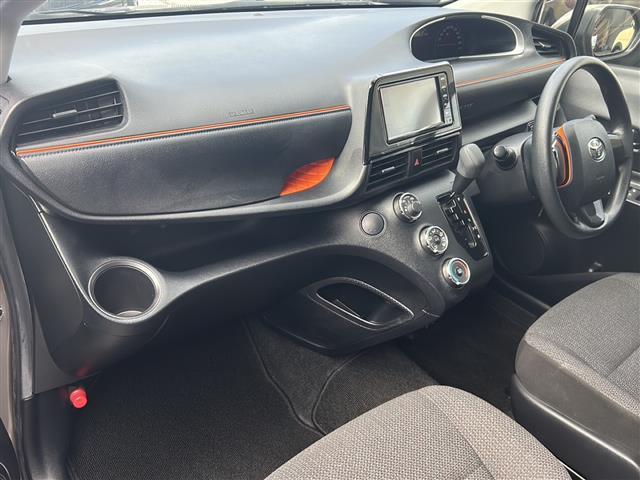 店舗にて現車の確認もいただけますので、お電話で在庫のご確認の上是非ご来店くださいませ!!!////