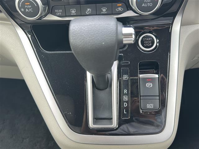 店舗にて現車の確認もいただけますので、お電話で在庫のご確認の上是非ご来店くださいませ!!!