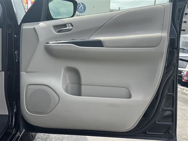 店舗にて現車の確認もいただけますので、お電話で在庫のご確認の上是非ご来店くださいませ!!!