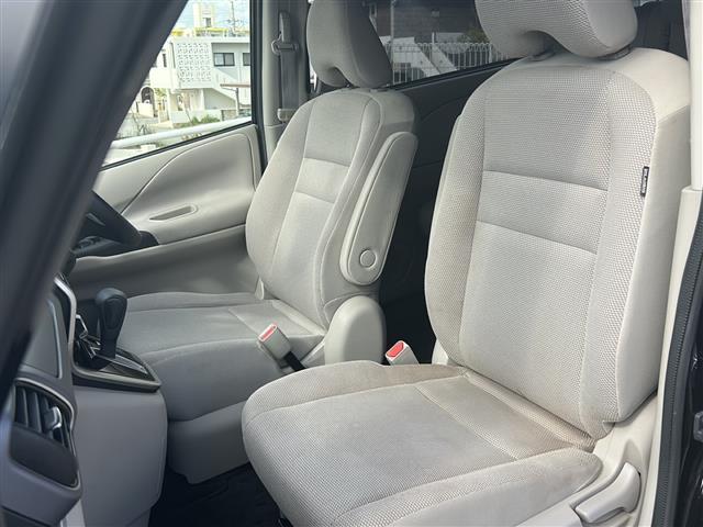 店舗にて現車の確認もいただけますので、お電話で在庫のご確認の上是非ご来店くださいませ!!!