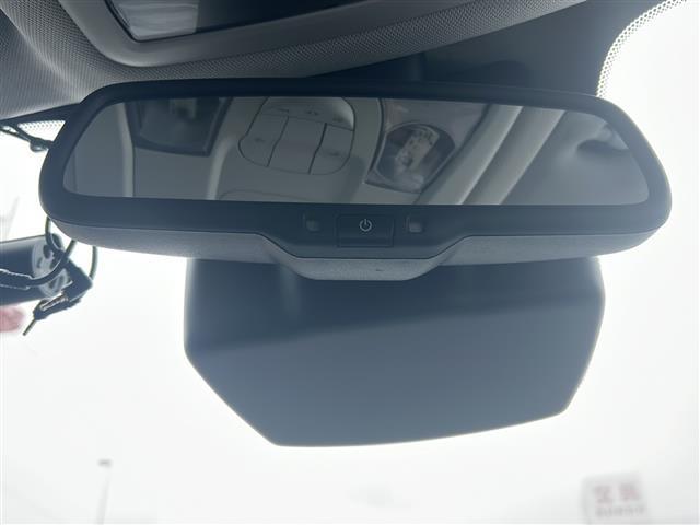 店舗にて現車の確認もいただけますので、お電話で在庫のご確認の上是非ご来店くださいませ!!!