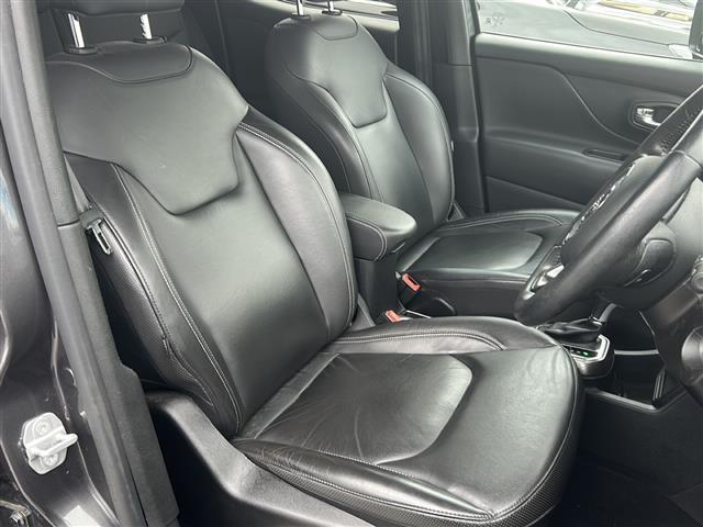店舗にて現車の確認もいただけますので、お電話で在庫のご確認の上是非ご来店くださいませ!!!